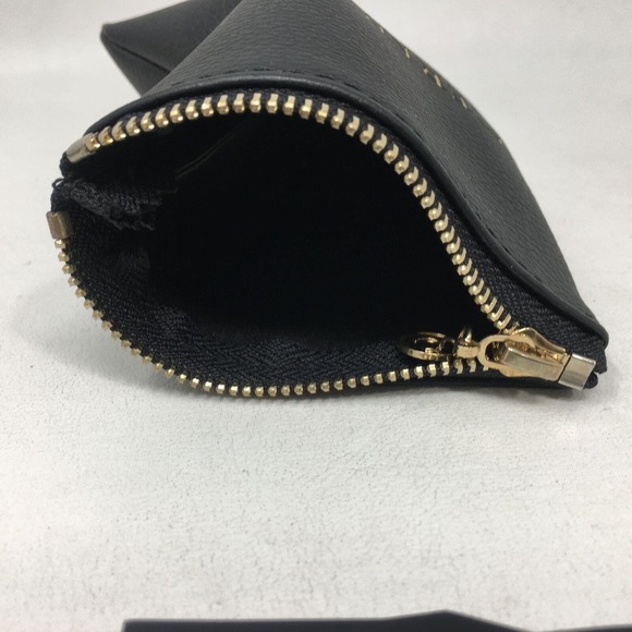 CERNUCCI Gift Box w/Faux Leather Zip Pouch & Sizers, Black - Picture 4 of 4